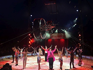 The Great Christmas Circus enchants not only the children on its anniversary