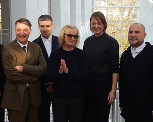 Jil Sander präsentiert weltweit erste Einzelausstellung in Frankfurt