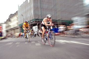 Restrictions on bus and train due to City Triathlon