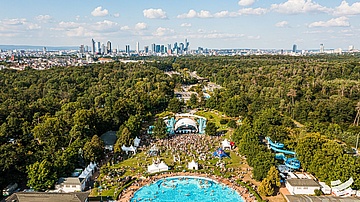 Erstes Festival nach dem Lockdown: Über 25.000 feiern die WCD Pool Sessions
