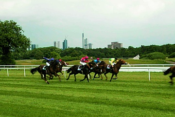 City of Frankfurt hands over site of former racecourse to DFB