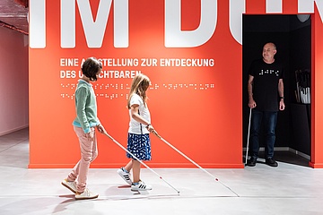 Dialogmuseum feiert endlich Eröffnung in der B-Ebene
