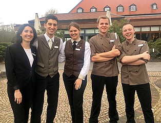 Apprentices in the spotlight: Apprentices at Kempinski Hotel Frankfurt design dinner evening