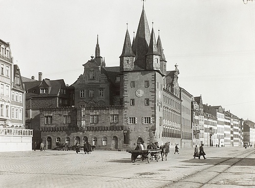 Führung durch den Rententurm