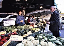 30 years of weekly market at the Bockenheimer Warte