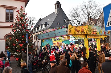 Besuch auf dem Schwanheimer Weihnachtsmarkt