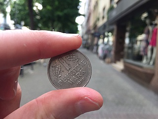 Mit D-Mark shoppen auf der Berger Straße