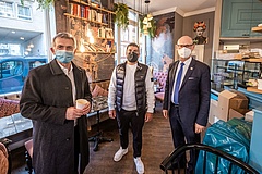 Mehr als eine Einkaufsmeile: Ein Besuch auf der Leipziger Straße