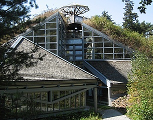 StadtWaldHaus darf teilweise öffnen