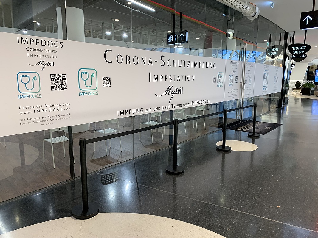 New Vaccination Centre Opens In Myzeil Frankfurt Tipp