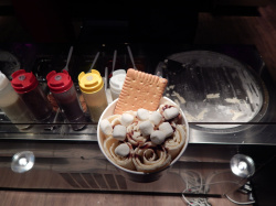 Ice Cream Rolls - The newest food trend now also in Frankfurt 