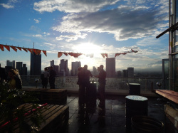 Pret a Diner - Over the roofs of Frankfurt it feasts particularly well Sebastian Betzold