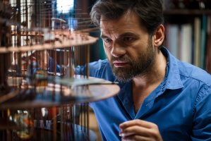 With the heart through the wall