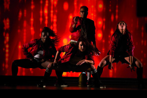 Breaking Thru - Blu-ray