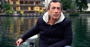 Hubert von Goisern - Brenna tuat`s schon lang