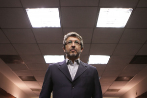 Wild Tales - Everybody Goes Crazy