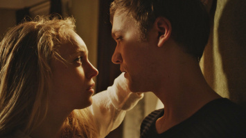 The Woman Behind the Wall - DVD