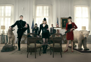 Iron Sky - We Come in Peace - Director`s Cut