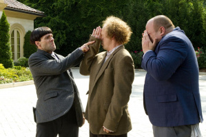 The Stooges - Three full-blown stooges take off